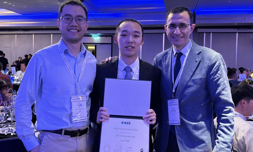 Estudiante doctorado beca IEEE CAAS 2025